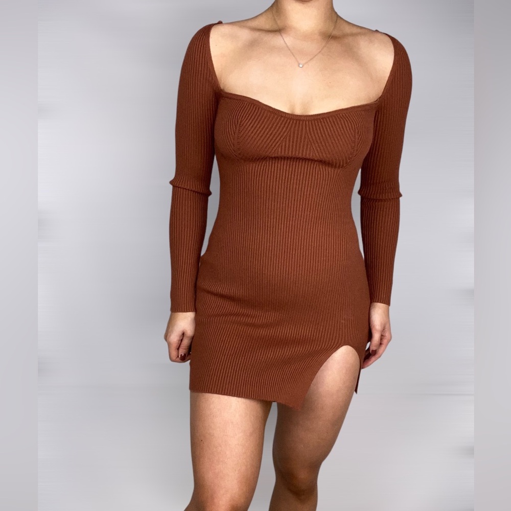 BEIGE BOTANY Ribbed Slit Long Sleeve Mini Bodycon Dress Size Small Stretchy